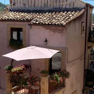 *** Bed & Breakfast Mugnos Charme Living Italia