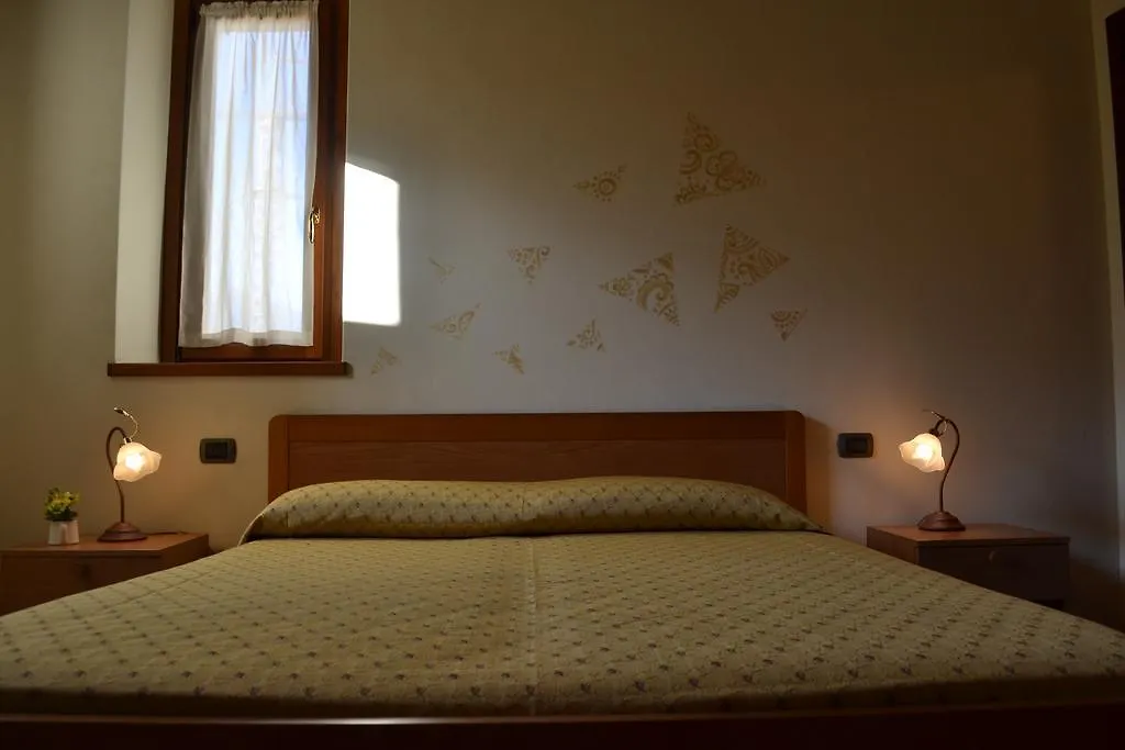 La Cascata Guest House Nesso 0*,