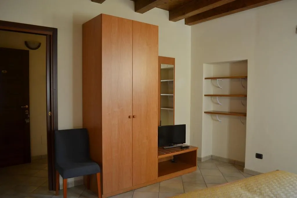 La Cascata Guest House Nesso