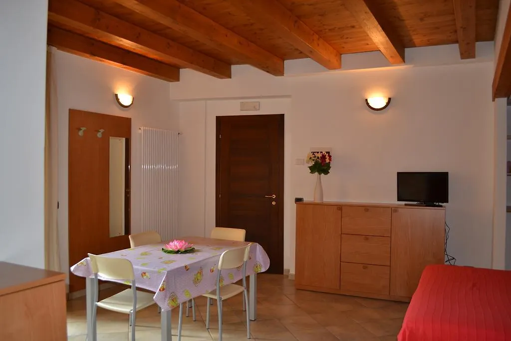 La Cascata Guest House Nesso