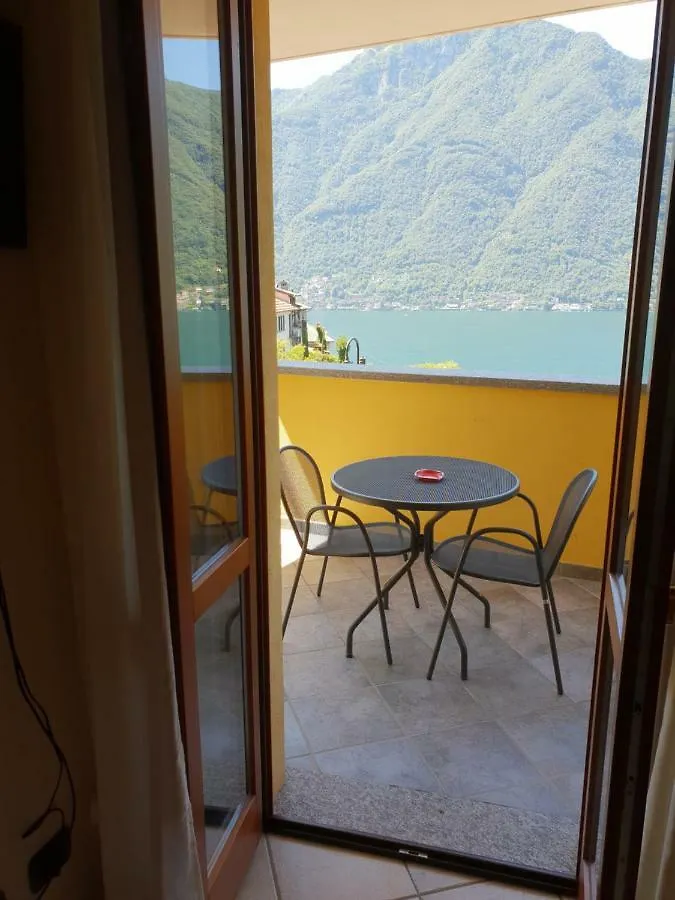 La Cascata Guest House Nesso Italy