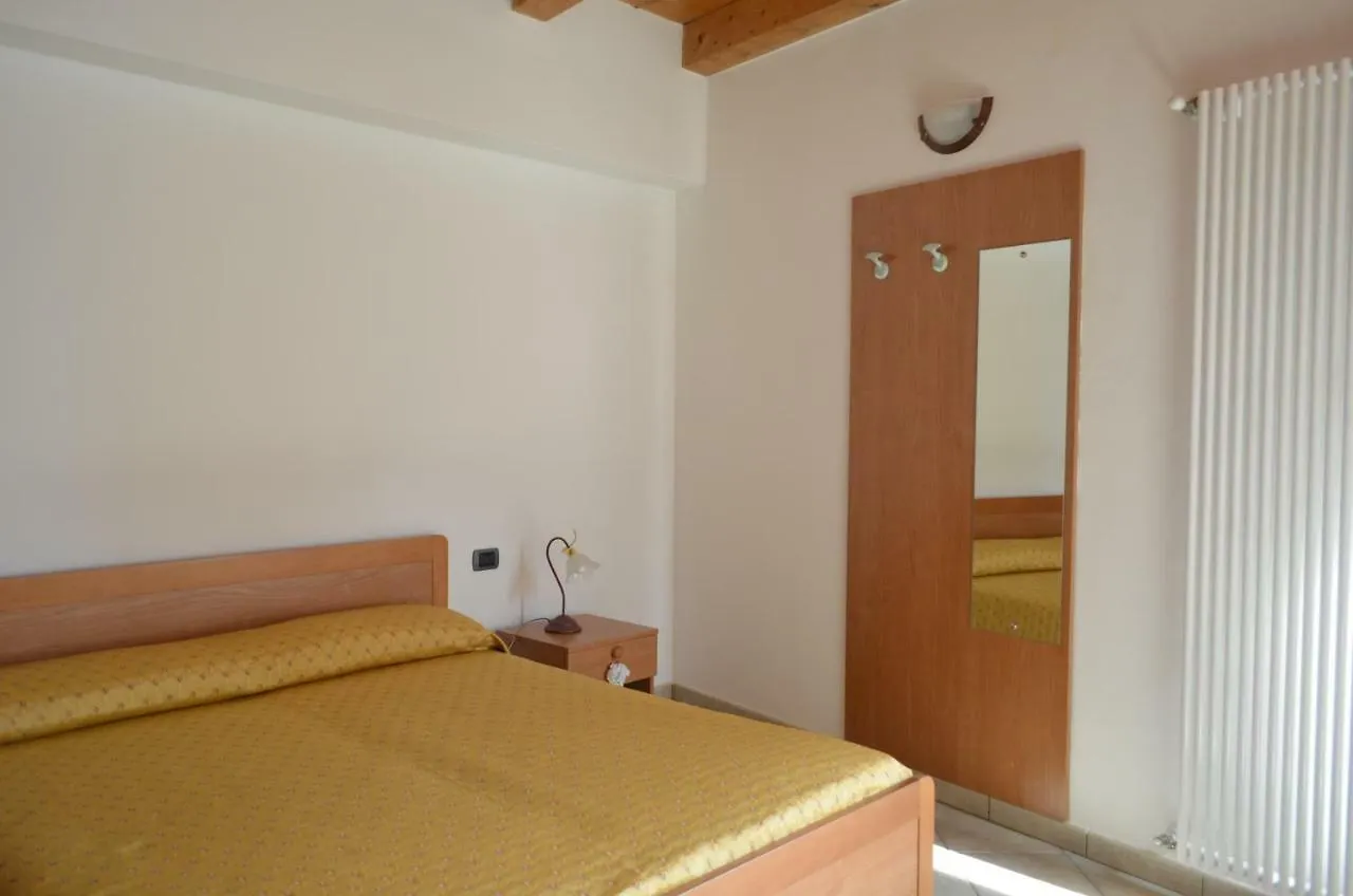 La Cascata Guest House Nesso