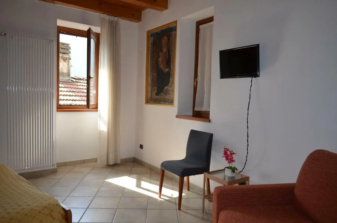 La Cascata Guest House Nesso
